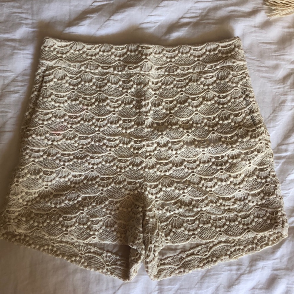 Express cream and white crochet high waist shorts